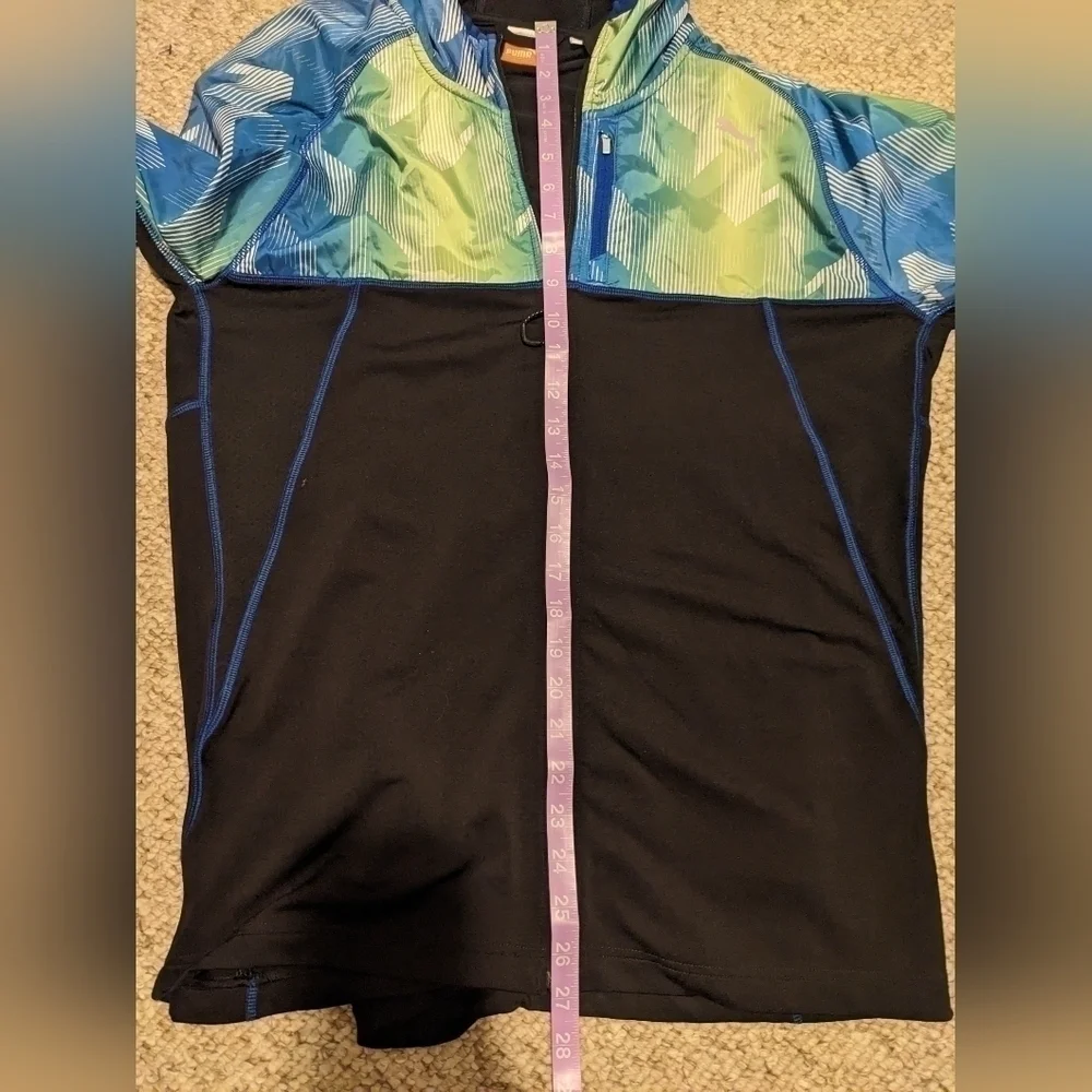 Puma athletic jacket with hood size L